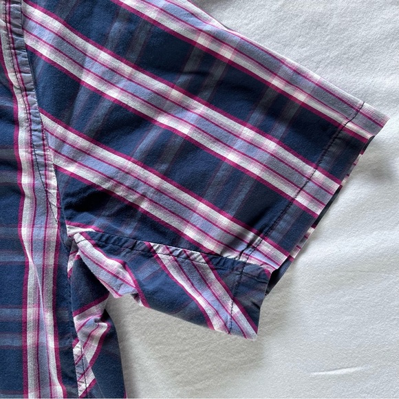 Travis Mathew Shirt Mens XL Plaid Short Sleeve Golf Casual Performance - Picture 4 of 10